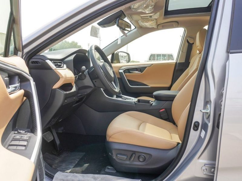 2025 Toyota RAV4 2.5L 4 Cylinder Engine HEV AWD Silver Beige Crossover GCC Specs