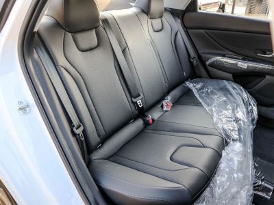 2025 Hyundai Elantra Elite 1.5L4 Cylinders Engine Petrol White Black Sedan