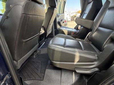 2018 Chevrolet Tahoe 1LT 5.3L 8 Cylinders Engine Blue Black SUV