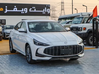 2025 MG 5 MG 5 1.5L 4 Cylinders 180 DVVT Full Option White Black Sedan