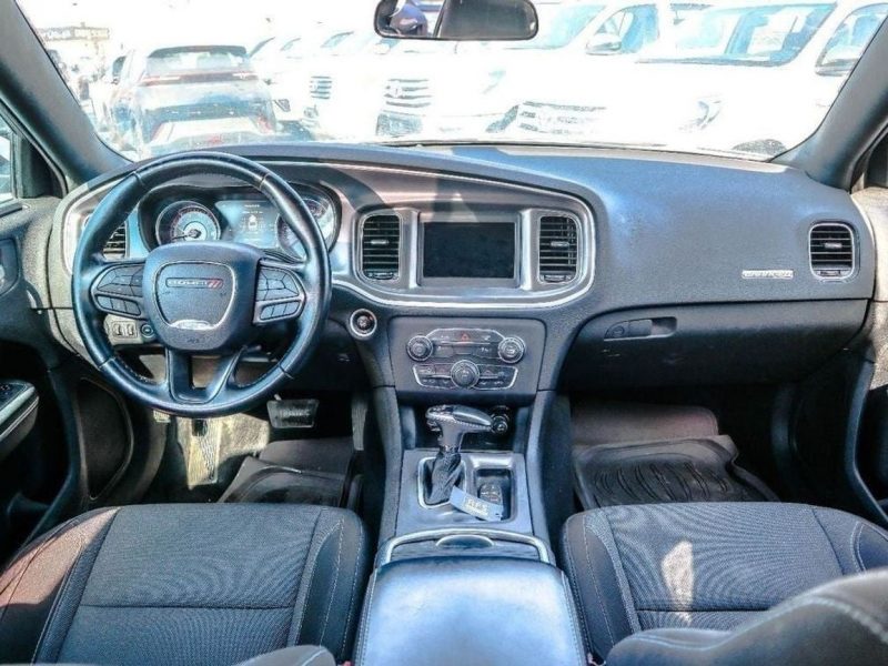 2020 Dodge Charger SE Mid 3.6 litres 6 Cylinders Engine White Grey Sedan