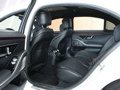 2023 Mercedes-Benz S 500 4MATIC 3.0L 6 Cylinders Engine White Black Sedan