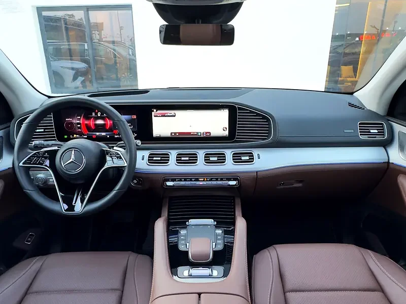 2024 Mercedes-Benz GLE-Class GLE 450 4 Cylinders Engine Black Brown SUV