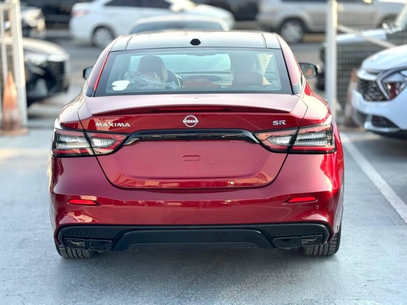 2023 Nissan Maxima SR 3.5 litres Petrol V6 Engine GCC Specs Red Tan Sedan