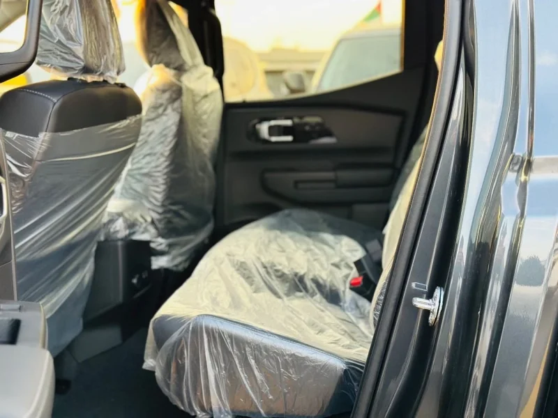 2026 Mitsubishi L200 SPORTERO 2.4L Diesel 4 Cylinders Engine Grey Black GCC Specs