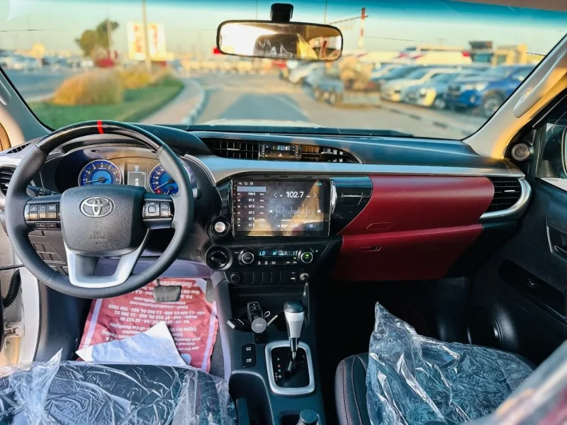 2016 Toyota Hilux GLX 2.7L Double Cab Utility M/T Red White GCC Specs