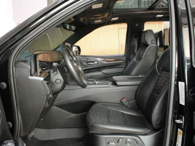 2023 Cadillac Escalade Sport Platinum 6.2L 4WD V8 Engine Black SUV Automatic