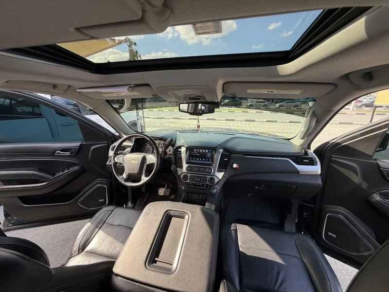 2018 Chevrolet Tahoe 1LT 5.3L 8 Cylinders Engine Blue Black SUV