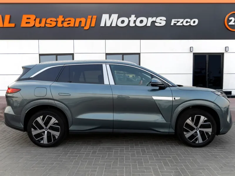 2025 BYD Tang DM-i Hybrid 4 Cylinders Green Orange SUV RWD