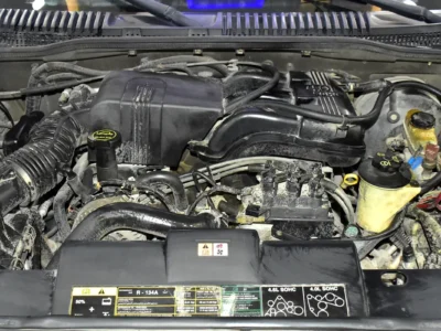 2002 Ford Explorer XLS 6 Cylinders Engine Petrol Brown Beige SUV