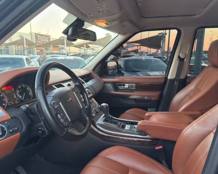 2010 Land Rover Range Rover Sport 8-Cylinder Supercharged Engine Black Orange