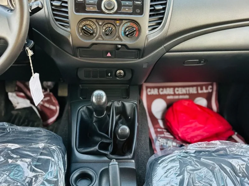 2020 Mitsubishi L200 GL 2.4L 4 Cylinders Engine White Black Pick Up Truck GCC