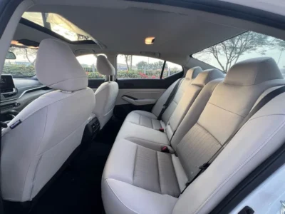 2025 Nissan Altima 2.5L SV 4 Cylinder Petrol Engine Black Beige Sedan GCC