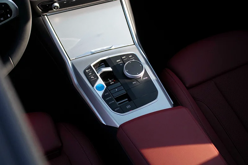 2024 BMW i4 Other White Red Sedan Electric Car 450 - 550 KM 40L Edrive