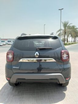 2023 Renault Duster 1.6 litre 4 Cylinder Engine Grey Black SUV