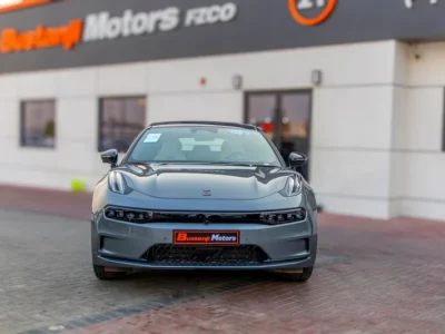 2024 Zeekr 001 Premium Grey White Sedan AWD Electric Car 550 - 650 KM GCC