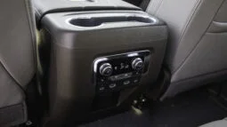 2024 GMC Yukon SLE XL 5.3L V8 engine Black Grey SUV GCC Spec