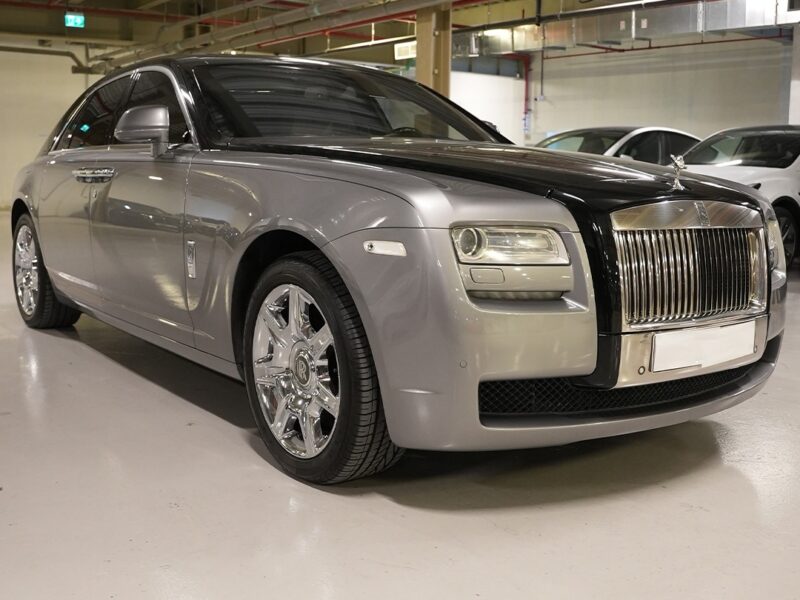 2013 Rolls-Royce Ghost 6.6L V12 Engine Grey Beige Luxury Sedan