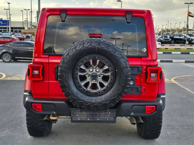 2022 Jeep Wrangler Unlimited Rubicon 392 6.4L V8 Red Black SUV