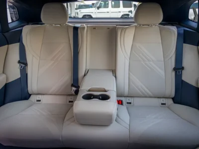 2024 Zeekr 001 Other White Black Sedan Electric Car 550 - 650 KM GCC Specs