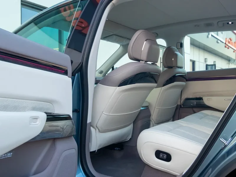 2026 Zeekr 7X Long Range Blue White SUV RWD Electric Car 550 - 650 KM