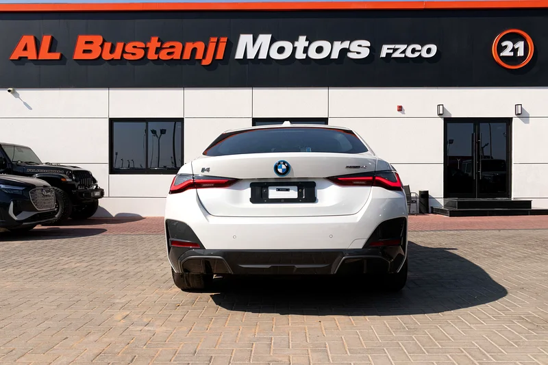 2024 BMW i4 Other White Red Sedan Electric Car 450 - 550 KM 40L Edrive