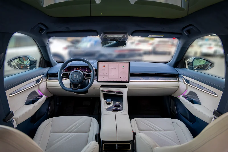 2024 Zeekr 001 Flagship AWD Black White SUV Electric Car 550 - 650 KM GCC Specs