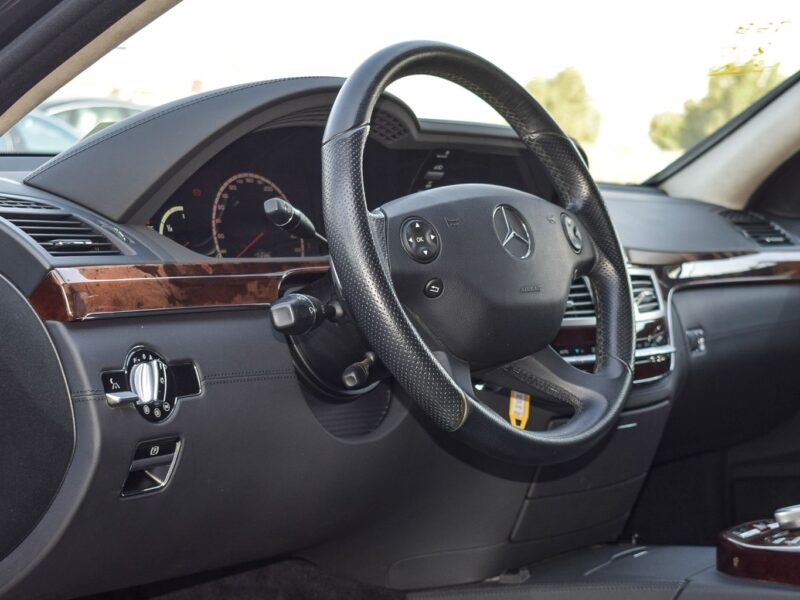 2008 Mercedes-Benz S63L AMG 6.2L Naturally aspirated 6.2-liter V8 Black Sedan