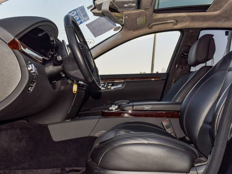 2008 Mercedes-Benz S63L AMG 6.2L Naturally aspirated 6.2-liter V8 Black Sedan