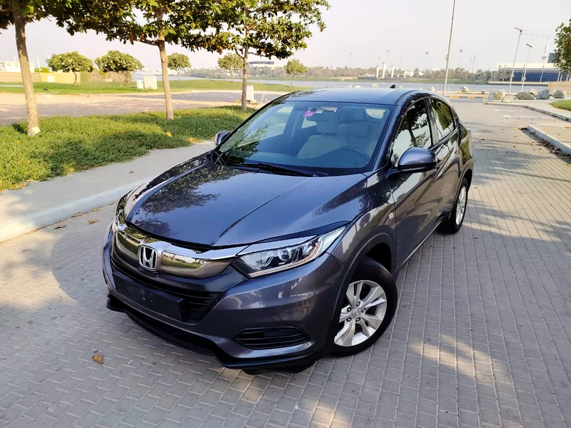2020 Honda HR-V LX 4 Cylinders Engine Grey White SUV GCC Specs