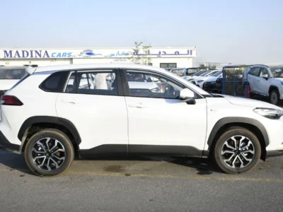 2025 Toyota Frontlander 2.0L Hybrid 4 Cylinder Engine White Black SUV