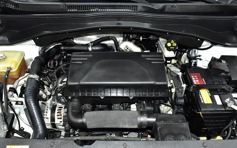 2023 JAC JS4 TURBO 4 Cylinders Engine White Beige Crossover GCC Specs