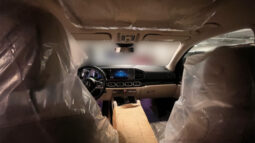 2024 Mercedes-Benz GLS 450 3.0 L inline-6 Turbocharged Black Beige SUV