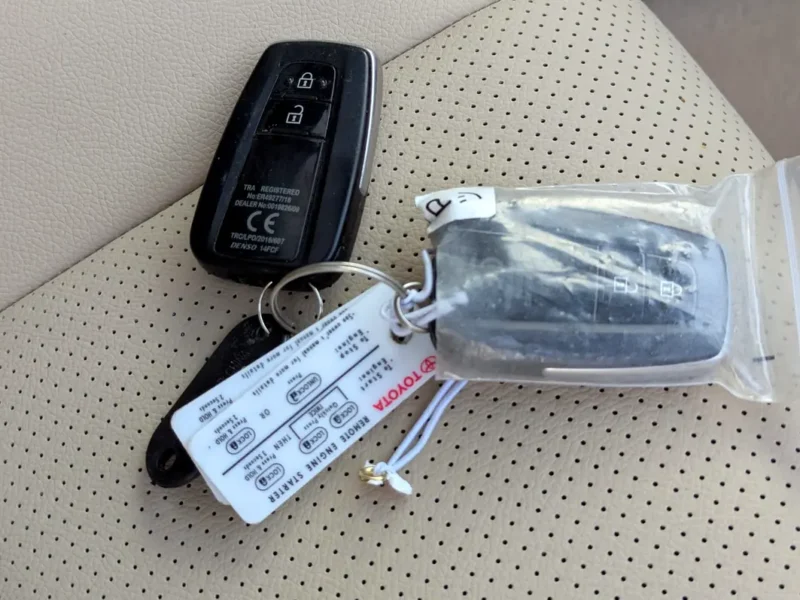 2021 TOYOTA PRADO VX TOP FULL OPTION V6 4.0L GCC Grey Beige SUV