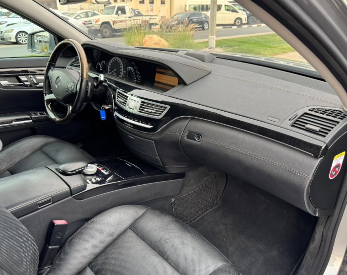 2012 Mercedes-Benz S400L AMG Package 3.5L V6 Engine Grey Black Sedan RWD