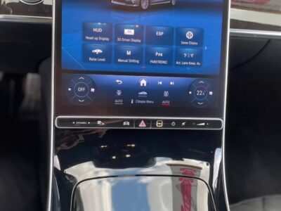 2022 Mercedes-Benz S580L 4.0 Liters V8 Petrol Engine White Black Sedan AWD