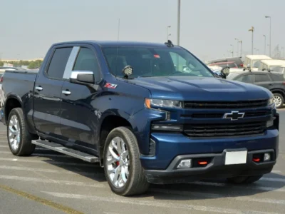 2020 Chevrolet Silverado 5.3 Liters 8 Cylinders Engine Blue Grey Pick Up Truck