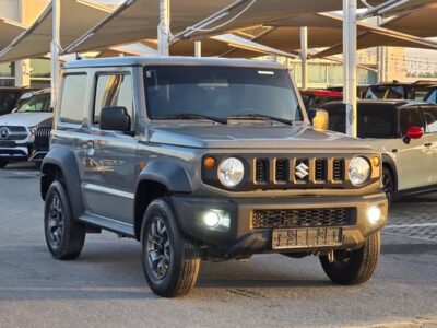 2024 Suzuki Jimny 1.5 Litre 4-Cylinder Petrol Engine Grey Black SUV