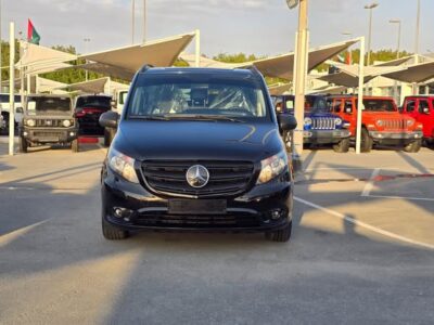 2022 Mercedes-Benz Vito Tourer 121 2.0L 4 Cylinders Engine Black MPV