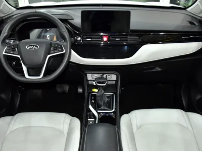2023 JAC JS4 TURBO 4 Cylinders Engine White Beige Crossover GCC Specs