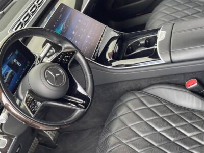 2022 Mercedes-Benz S580L 4.0 Liters V8 Petrol Engine White Black Sedan AWD