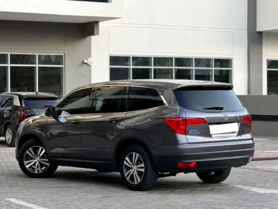 2018 Honda Pilot EX 6 Cylinders Engine Black Beige SUV GCC Specs