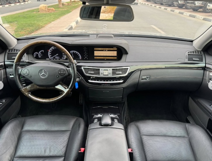 2012 Mercedes-Benz S400L AMG Package 3.5L V6 Engine Grey Black Sedan RWD