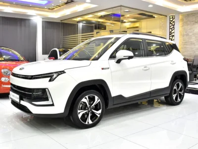 2023 JAC JS4 TURBO 4 Cylinders Engine White Beige Crossover GCC Specs