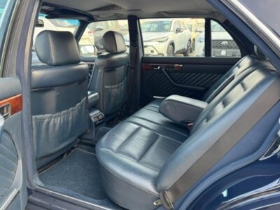 1991 Mercedes-Benz 560SEL 5.6 Liters V8 Engine Black Sedan RWD Clean Title