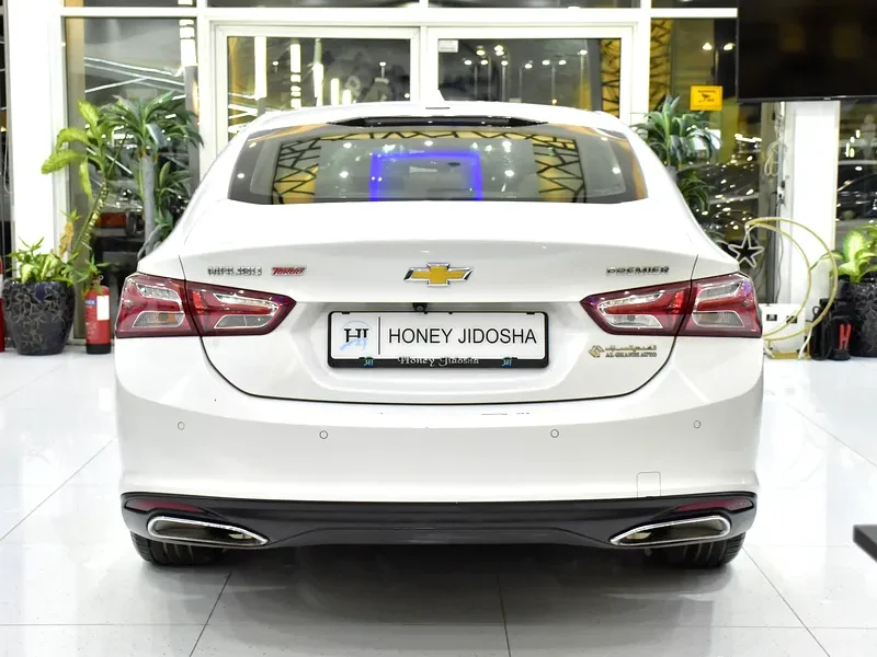 2019 Chevrolet Malibu Premier 4 Cylinders Engine White Beige Sedan GCC Spec
