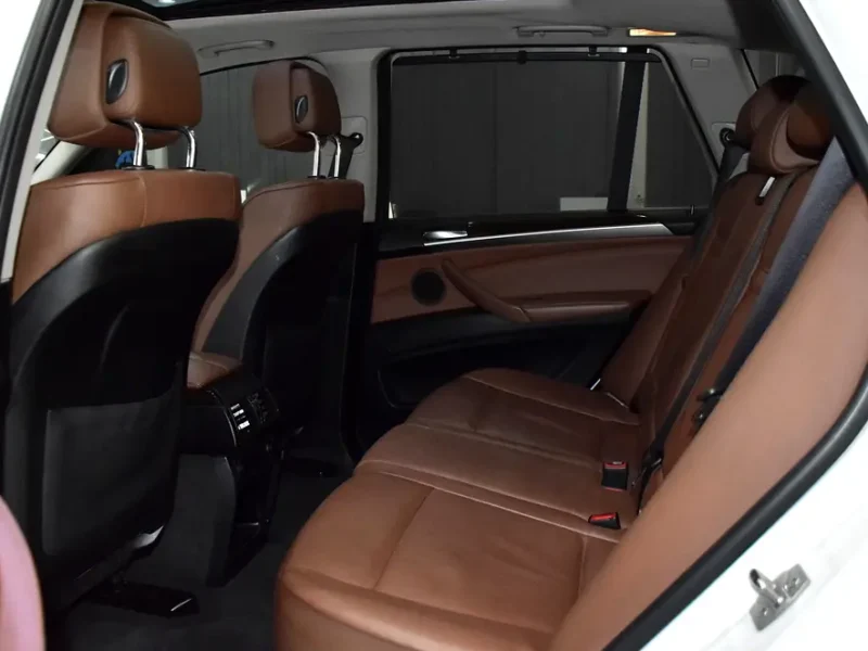 2013 BMW X5 xDrive35i 6 Cylinders Engine White Tan SUV GCC Specs
