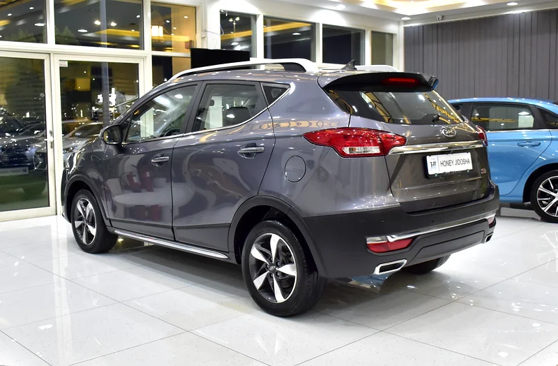 2023 JAC S3 Luxury 4 Cylinders Engine Grey Black Crossover GCC Specs