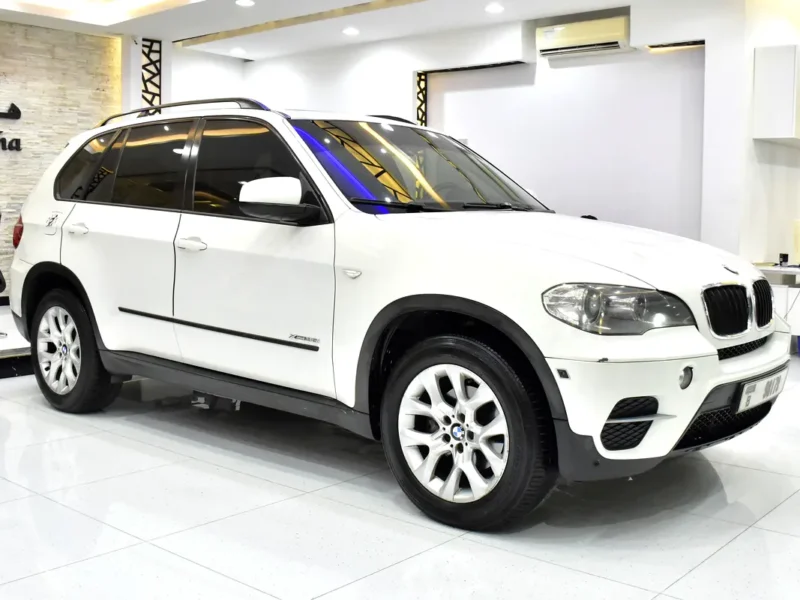 2013 BMW X5 xDrive35i 6 Cylinders Engine White Tan SUV GCC Specs