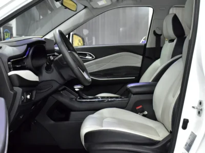 2023 JAC JS4 TURBO 4 Cylinders Engine White Beige Crossover GCC Specs